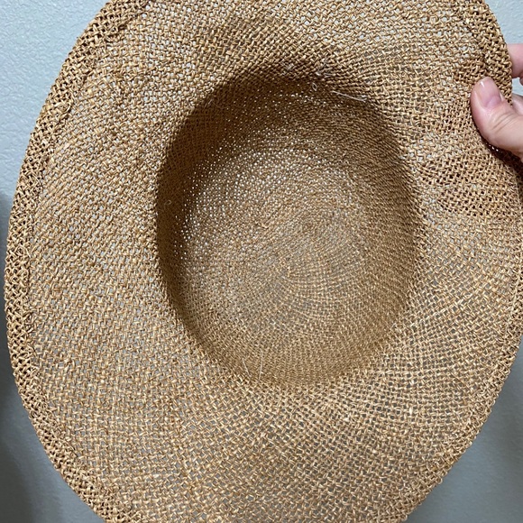 Hat with white bow - Picture 2 of 2